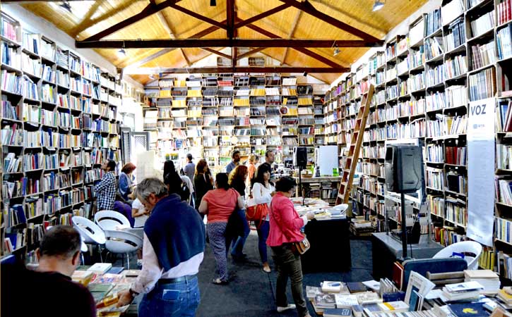 FOLIO Festival Literário Internacional de Óbidos, livraria do mercado
